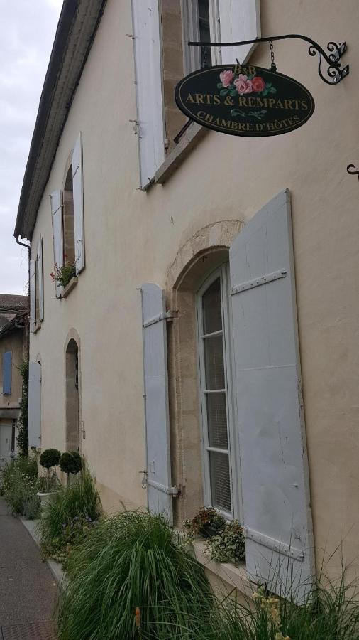 Chambres D'Hotes Art Et Remparts La Reole Exterior photo